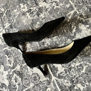 Nine West Black Heels for a Sophisticated Look